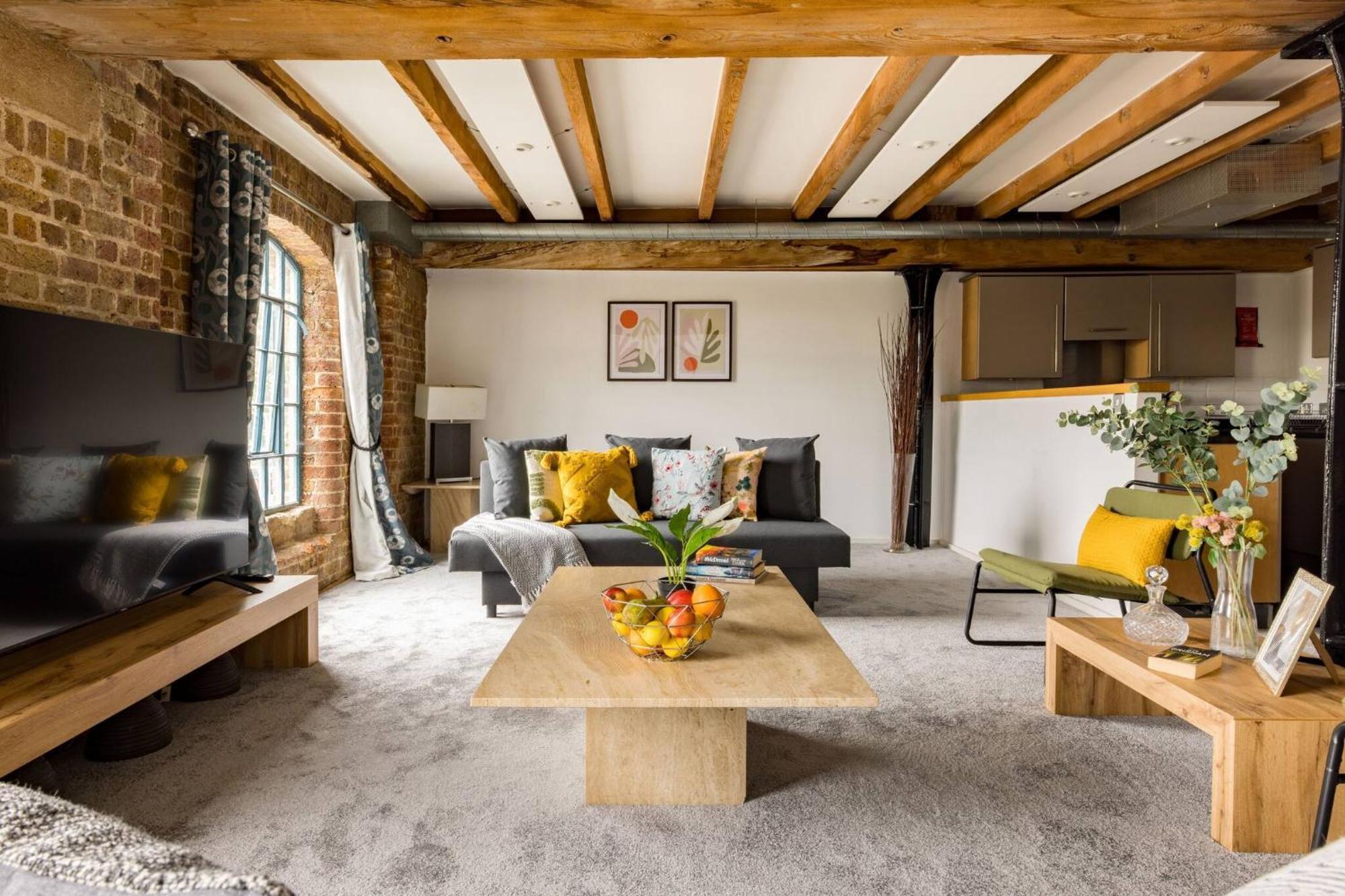 Wild Roses Serviced Apartments - Excel Warehouse 2 London Exteriör bild
