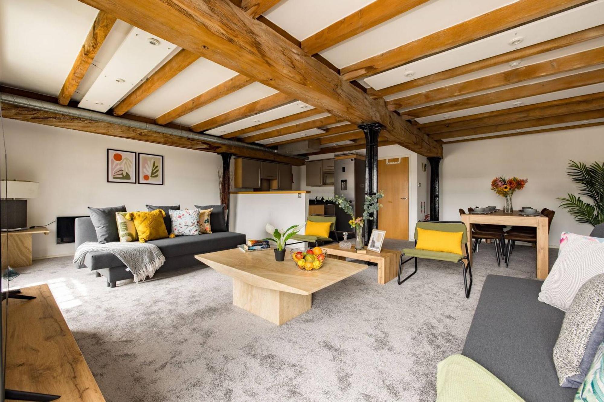 Wild Roses Serviced Apartments - Excel Warehouse 2 London Exteriör bild